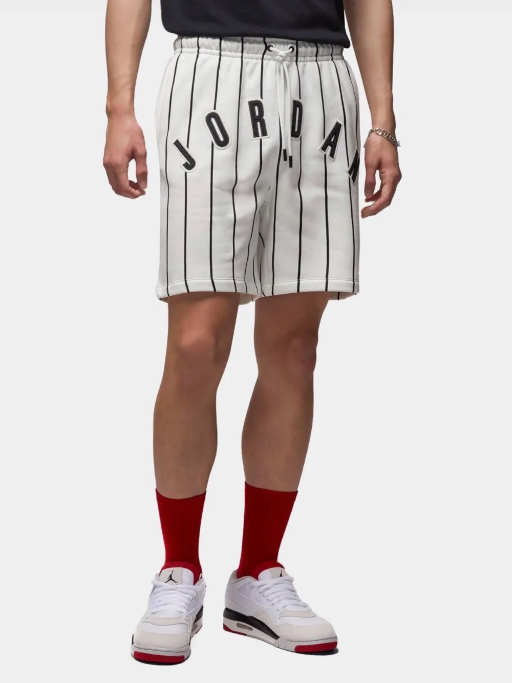 Air Jordan Brooklyn Diamond Fleece Shorts Mens Sz LARGE L White Black Striped